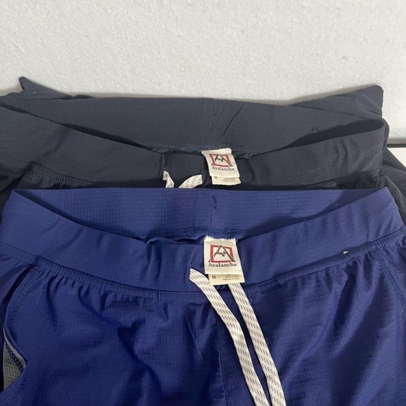 2 pr Avalanche Outdoor Supply Men's Blue, Black Rip Shorts Stretch Quick Dry Med - Picture 1 of 8